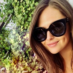 Meet your Posher, Lucy